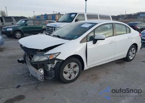 2014 Honda Civic Lx z USA, uszkodzony, nr VIN 19XFB2F57EE010641